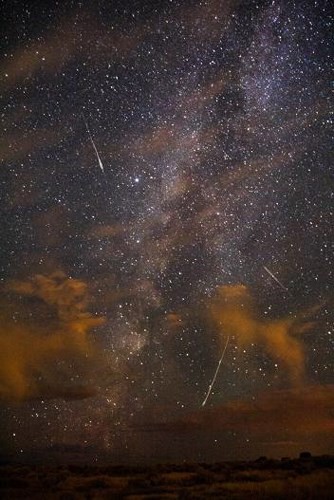 Ảnh: Chiêm ngưỡng vẻ lung linh của mưa sao băng Perseid đẹp nhất năm - Ảnh 12.