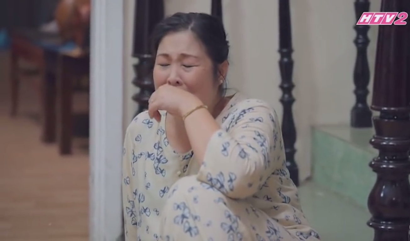 Bà Mai hoàn toàn gục ngã vì bị con gái mắng chửi, cả nhà hạch sách trong Gạo Nếp Gạo Tẻ - Ảnh 17.
