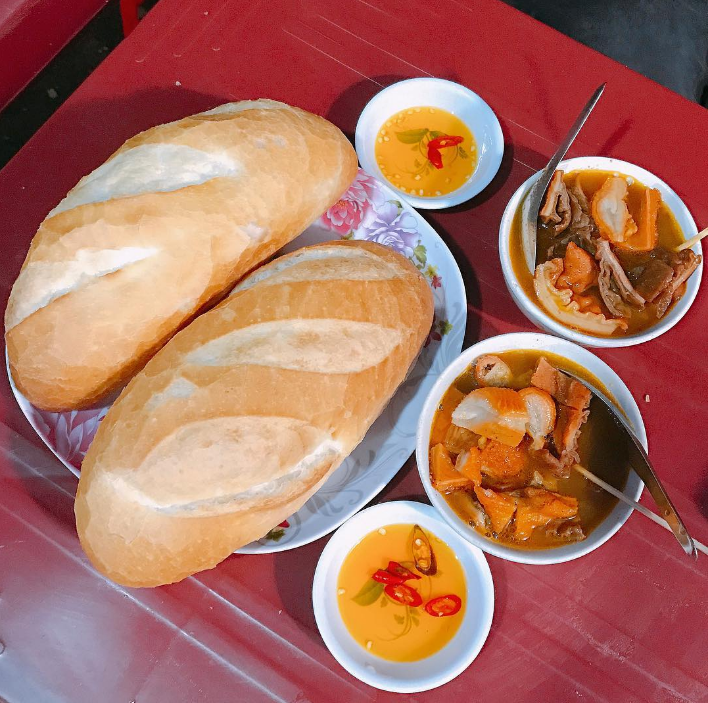 Có qua khu Tôn Đản (quận 4) cũng đừng lo đói, có cả list món ăn hấp dẫn dành cho bạn đây - Ảnh 1. Có qua khu Tôn Đản (quận 4) cũng đừng lo đói, có cả list món ăn hấp dẫn dành cho bạn đây - Ảnh 1.