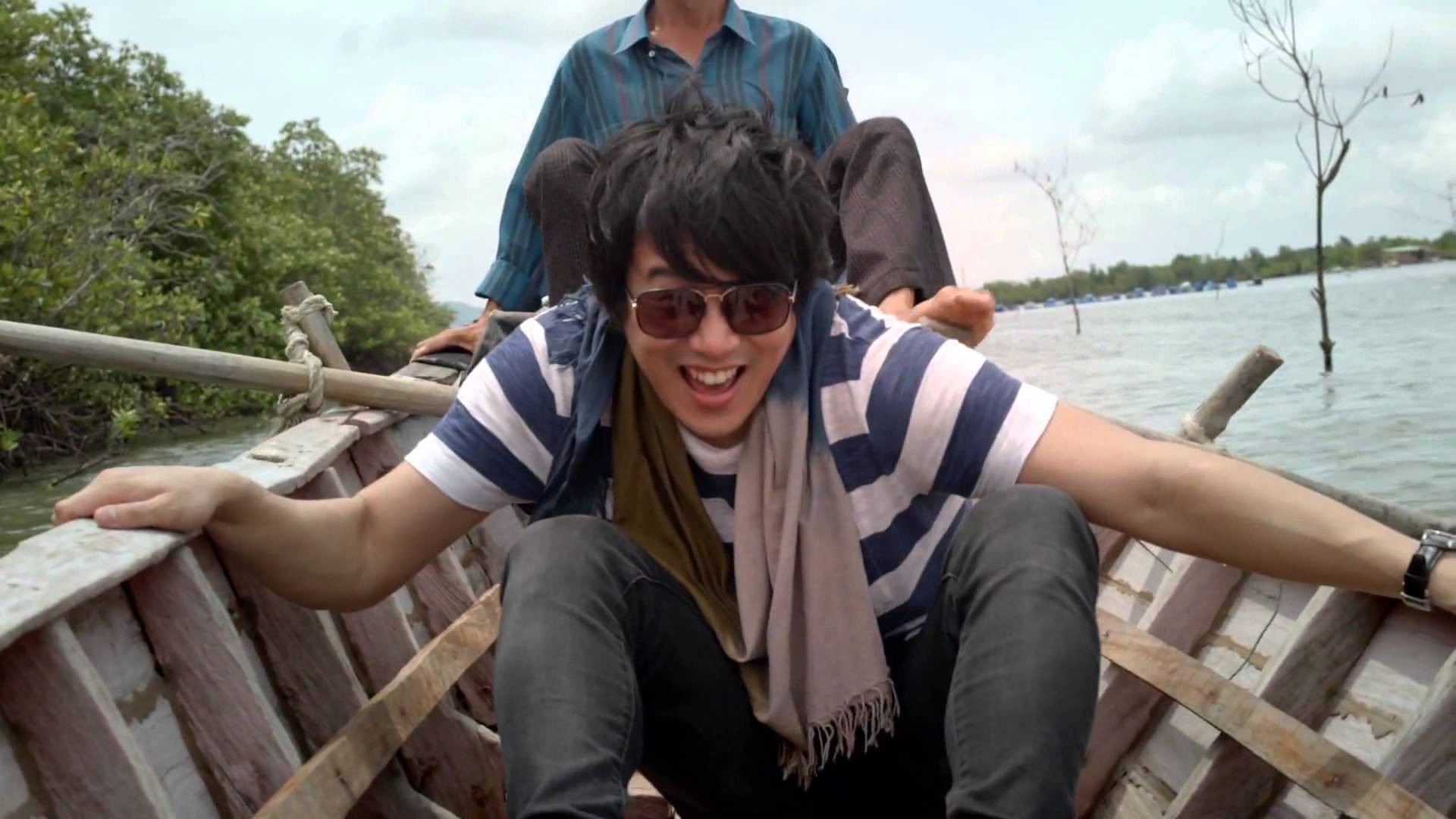 Playlist: Bạn sẽ chỉ muốn rủ hội bạn thân đi trốn sau khi nghe loạt ca khúc mùa hè đầy năng lượng này - Ảnh 11. Playlist: Bạn sẽ chỉ muốn rủ hội bạn thân đi trốn sau khi nghe loạt ca khúc mùa hè đầy năng lượng này - Ảnh 11.