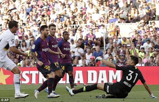 Messi nổ súng, Barca giành Cúp giao hữu trước thềm mùa giải mới - Ảnh 9.