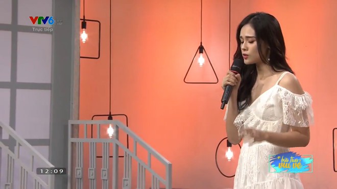 Một tháng trước khi đăng clip khoá môi, bạn gái Trọng Đại vẫn nắm tay người khác trong show hẹn hò - Ảnh 3.