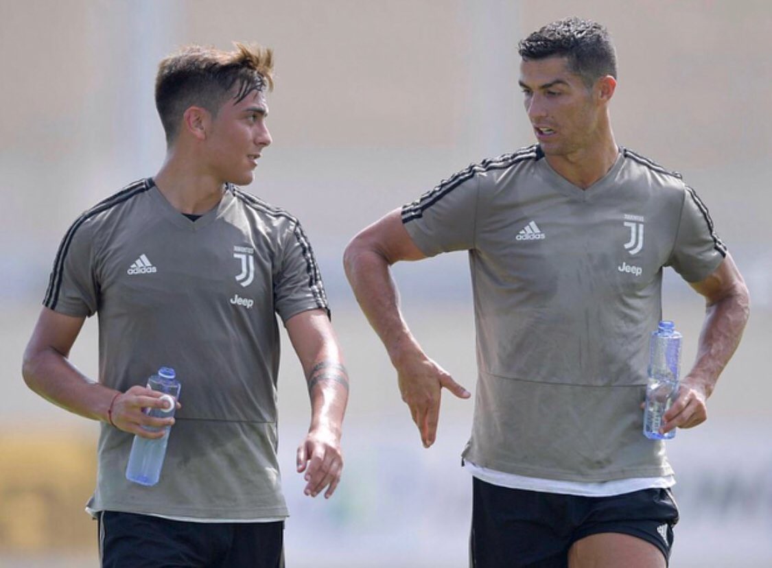 Ronaldo ghi bàn trong chiến thắng đậm 8-0 của Juventus - Ảnh 3.