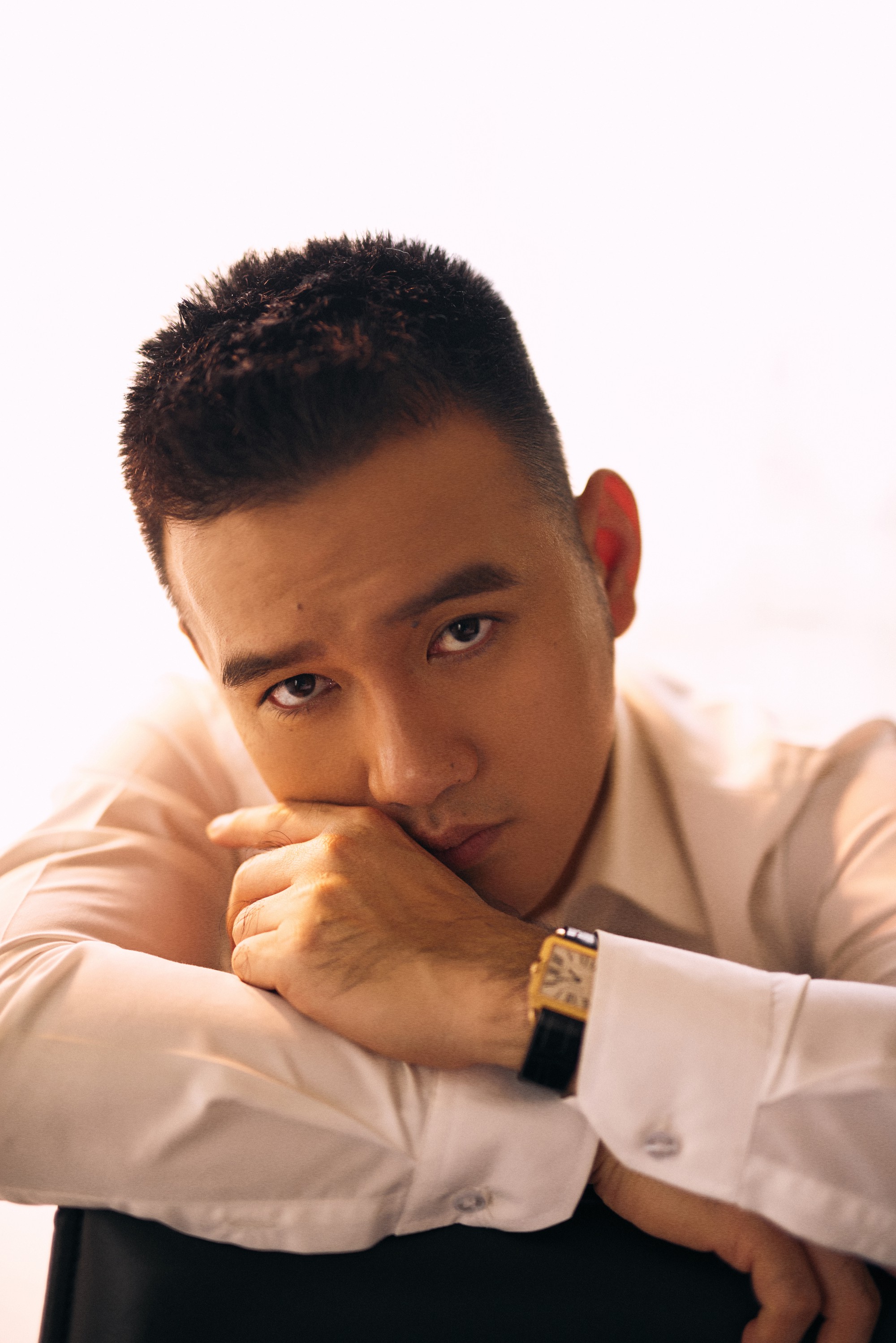 Lê Thanh Hòa: Nhà thiết kế truyền cảm hứng mạnh mẽ về nữ quyền - Ảnh 4.