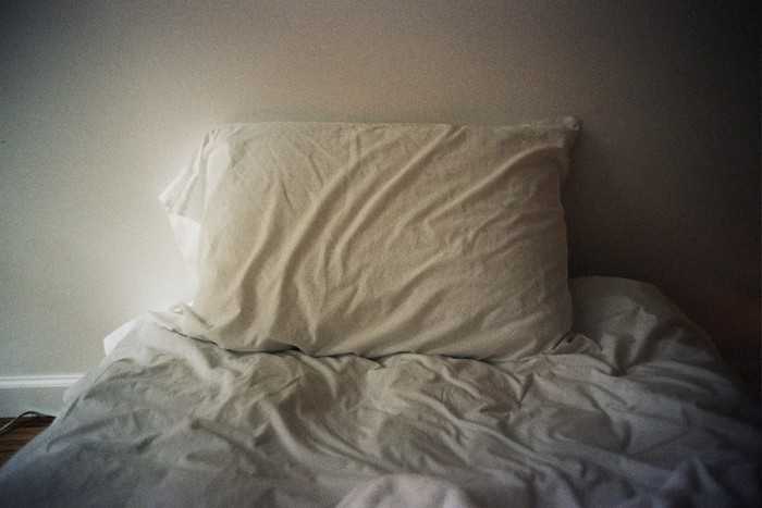 Dành 1/3 cuộc đời để ngủ, vậy bao lâu thì nên giặt ga giường? - Ảnh 2. Dành 1/3 cuộc đời để ngủ, vậy bao lâu thì nên giặt ga giường? - Ảnh 2.