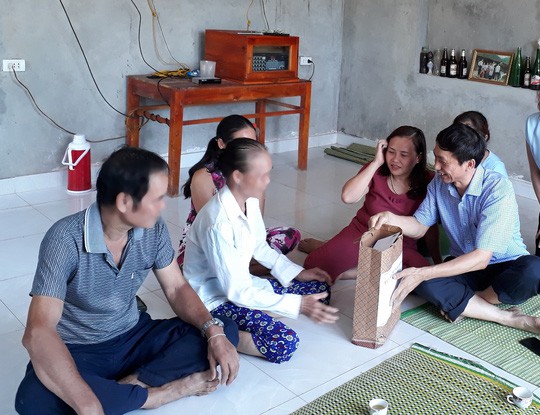Nhiễm HIV cao gấp 2,5 lần, Ph&uacute; Thọ khẩn cấp mở rộng x&eacute;t nghiệm cho người d&acirc;n - Ảnh 1.