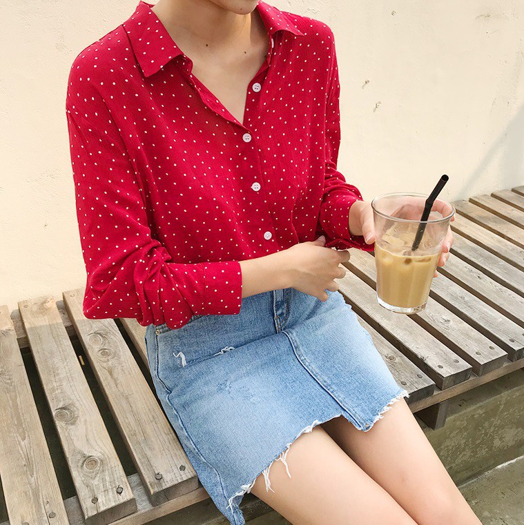 Ngắm loạt sao nữ diện đồ chấm bi mới thấy họa tiết này trẻ hóa phong cách kỳ diệu đến nhường nào - Ảnh 14.