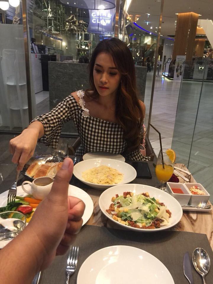 Hành trình đi hẹn hò với hotgirl của chàng béo 2 cằm gây xôn xao MXH Thái Lan - Ảnh 13. Hành trình đi hẹn hò với hotgirl của chàng béo 2 cằm gây xôn xao MXH Thái Lan - Ảnh 13.