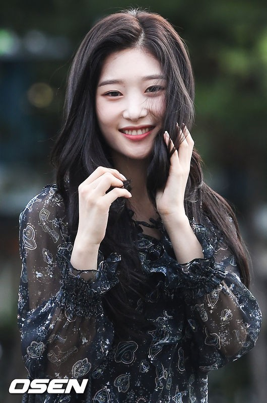 dia-jungchaeyeon-1534500126502590396113.jpg