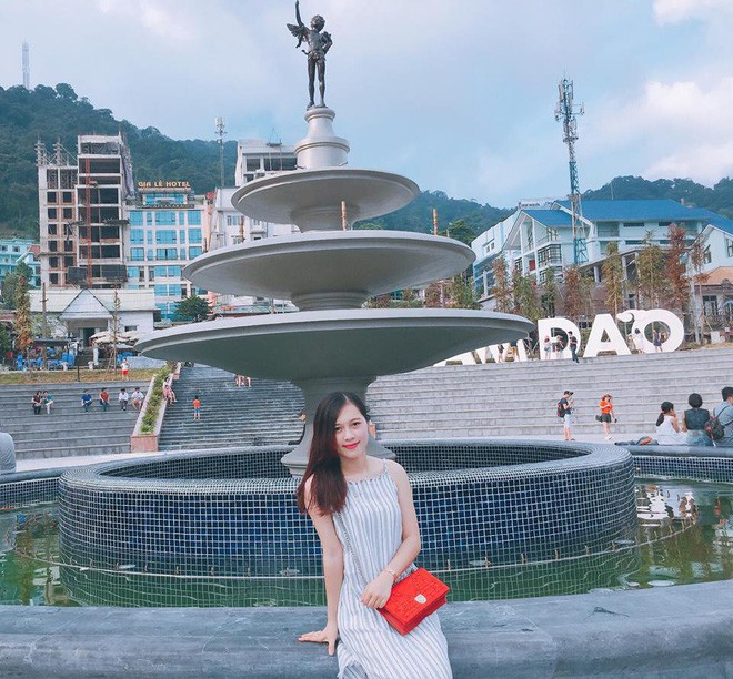 Cô giáo tiếng Anh sinh năm 95 khiến học trò không ngừng khen ngợi, chia sẻ ảnh lên mạng xã hội - Ảnh 8. Cô giáo tiếng Anh sinh năm 95 khiến học trò không ngừng khen ngợi, chia sẻ ảnh lên mạng xã hội - Ảnh 8.