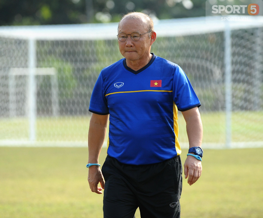 HLV Park Hang Seo: Tôi chưa bao giờ có ý tránh Hàn Quốc - Ảnh 1. HLV Park Hang Seo: Tôi chưa bao giờ có ý tránh Hàn Quốc - Ảnh 1.