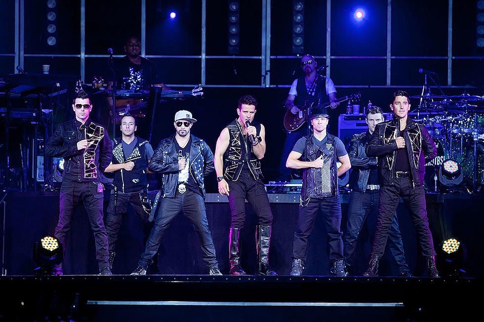Dù nhiều năm sau nữa, Backstreet Boys vẫn sẽ mãi là nhóm nhạc nam biểu tượng nhờ 5 cột mốc này - Ảnh 4. Dù nhiều năm sau nữa, Backstreet Boys vẫn sẽ mãi là nhóm nhạc nam biểu tượng nhờ 5 cột mốc này - Ảnh 4.