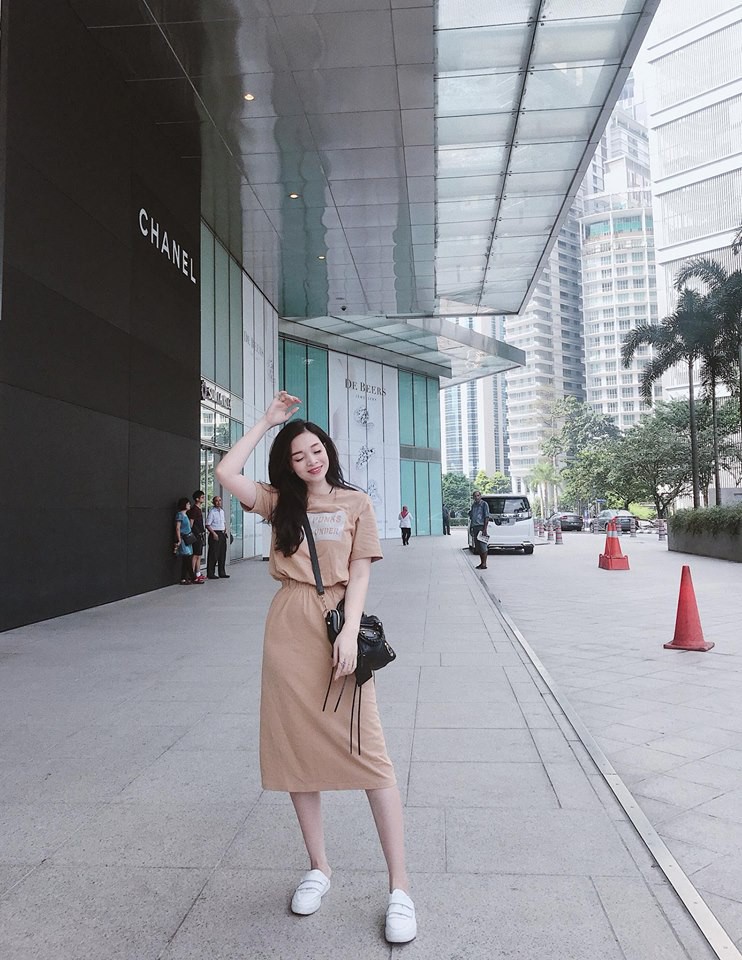 Có tâm như chồng của hot mom Ngọc Mon: Dẫn vợ đi du lịch xong lại còn chụp cho cả rổ ảnh đẹp lung linh! - Ảnh 6. Có tâm như chồng của hot mom Ngọc Mon: Dẫn vợ đi du lịch xong lại còn chụp cho cả rổ ảnh đẹp lung linh! - Ảnh 6.