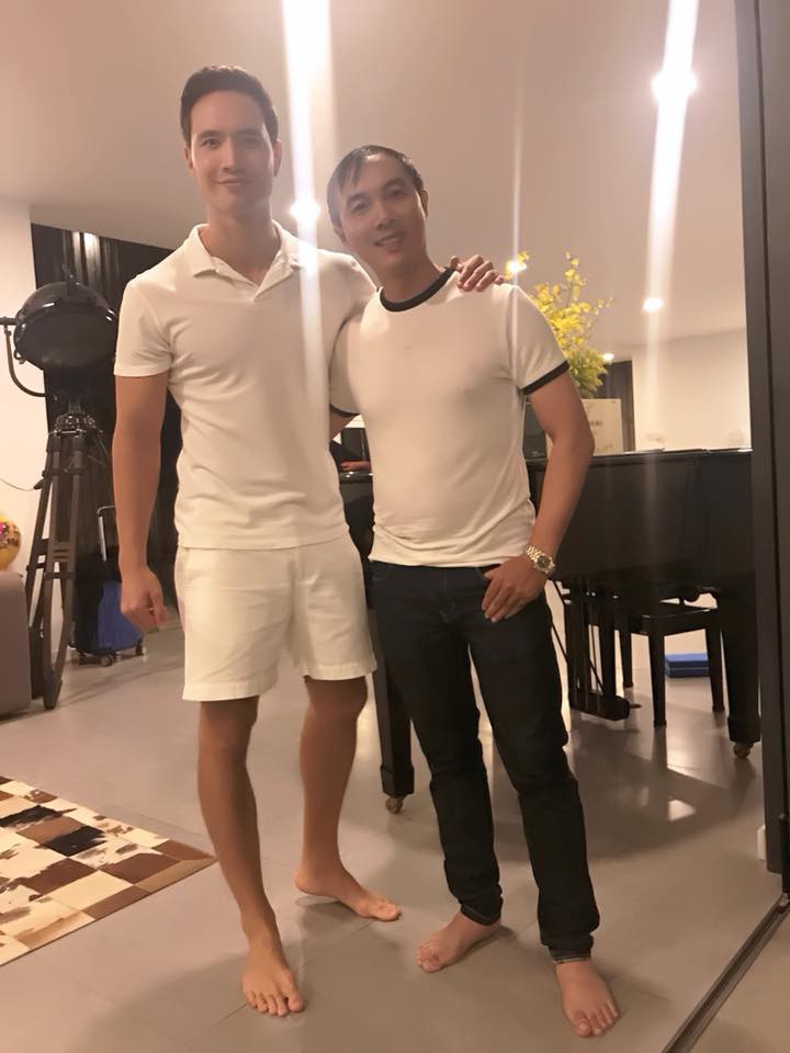 Hà Hồ - Kim Lý lại có động thái lạ: Cùng dự sinh nhật một người bạn nhưng né chụp hình chung! - Ảnh 2. Hà Hồ - Kim Lý lại có động thái lạ: Cùng dự sinh nhật một người bạn nhưng né chụp hình chung! - Ảnh 2.
