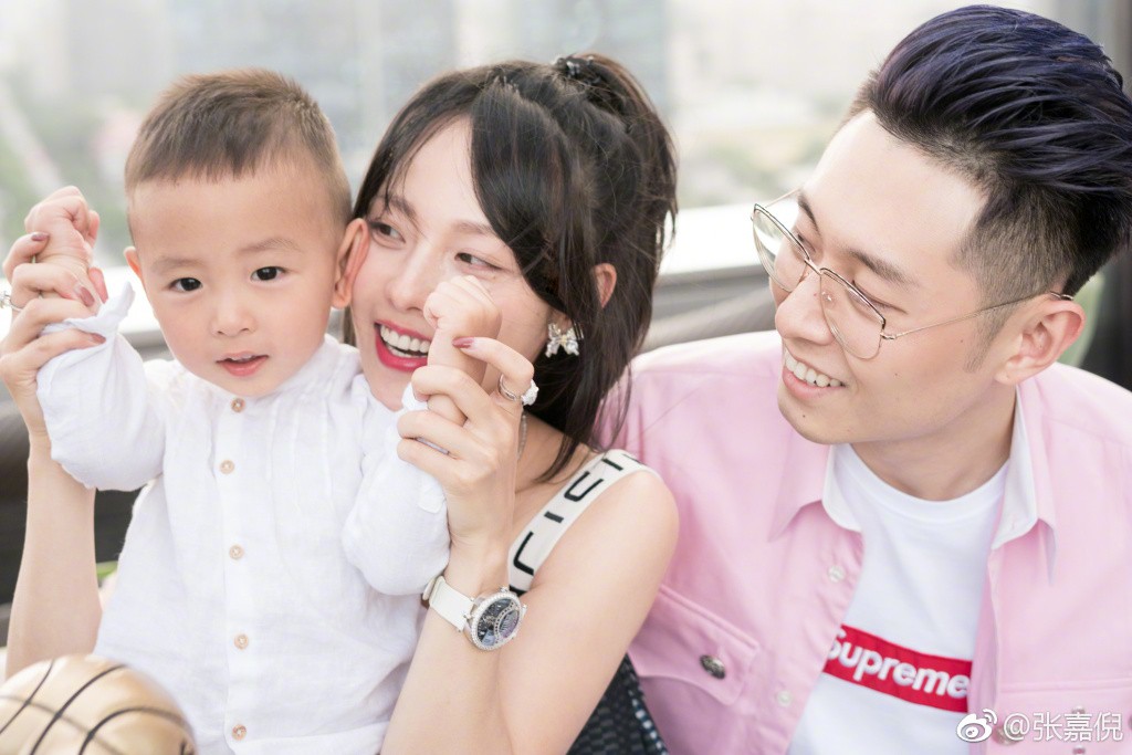 Mỹ nhân đẹp nhất Diên Hi Công Lược hạ sinh mẹ tròn con vuông quý tử thứ 2 - Ảnh 4. Mỹ nhân đẹp nhất Diên Hi Công Lược hạ sinh mẹ tròn con vuông quý tử thứ 2 - Ảnh 4.
