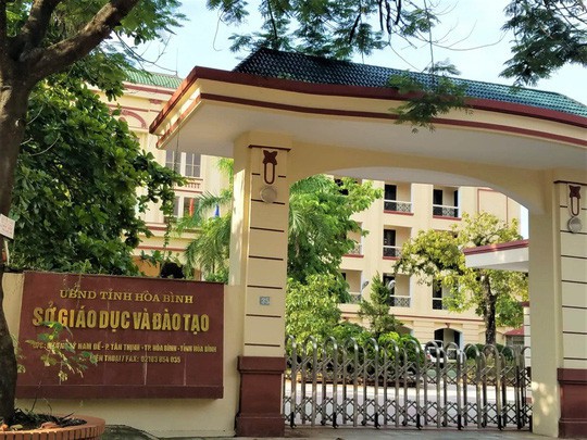 Bộ công an sẽ làm việc với 5 người trong tổ chấm thi trắc nghiệm THPT ở Hòa Bình - Ảnh 2.