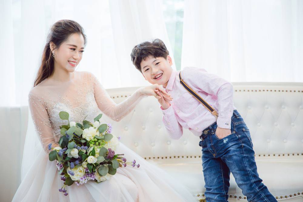 Vợ chồng L&acirc;m Vỹ Dạ - Hứa Minh Đạt cưới lại từ đầu sau 8 năm chung sống hạnh ph&uacute;c - Ảnh 6.