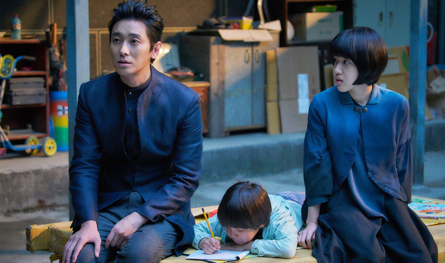 Tác phẩm nào đã khiến Thử Thách Thần Chết 2 mất ngôi đầu phòng vé ngay tuần 3? - Ảnh 2. Tác phẩm nào đã khiến Thử Thách Thần Chết 2 mất ngôi đầu phòng vé ngay tuần 3? - Ảnh 2.