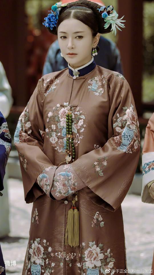 Ngày nào cũng đắp mặt nạ, bảo sao “Phú Sát Hoàng Hậu” Tần Lam đã U40 mà vẫn trẻ như gái đôi mươi thế này - Ảnh 1.