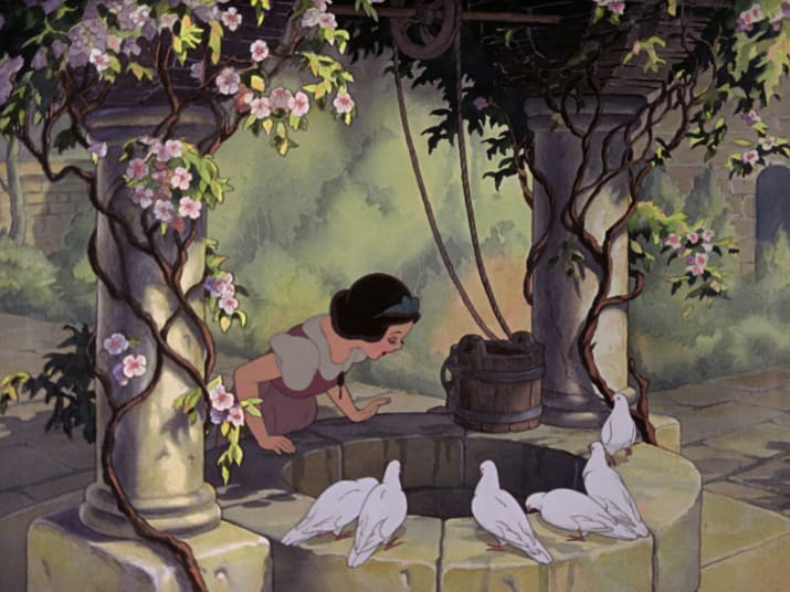 Ngỡ ngàng với thuyết âm mưu chết chóc về nàng Bạch Tuyết từ các fan Disney - Ảnh 2. Ngỡ ngàng với thuyết âm mưu chết chóc về nàng Bạch Tuyết từ các fan Disney - Ảnh 2.