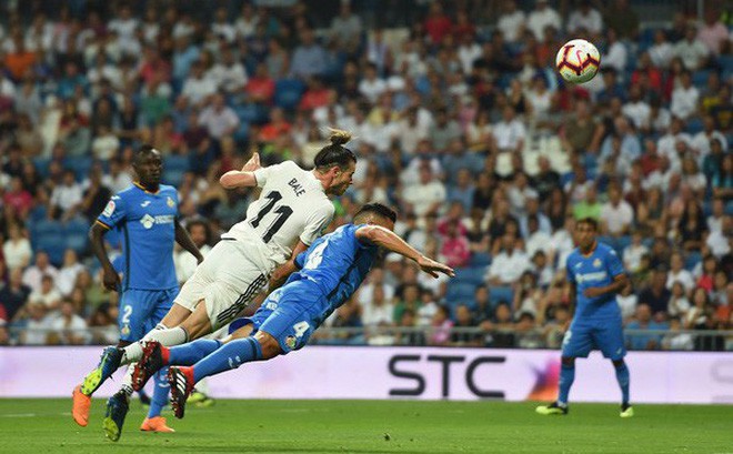 Gareth Bale tỏa sáng, Real Madrid thắng trận đầu tay thời hậu Ronaldo - Ảnh 2.