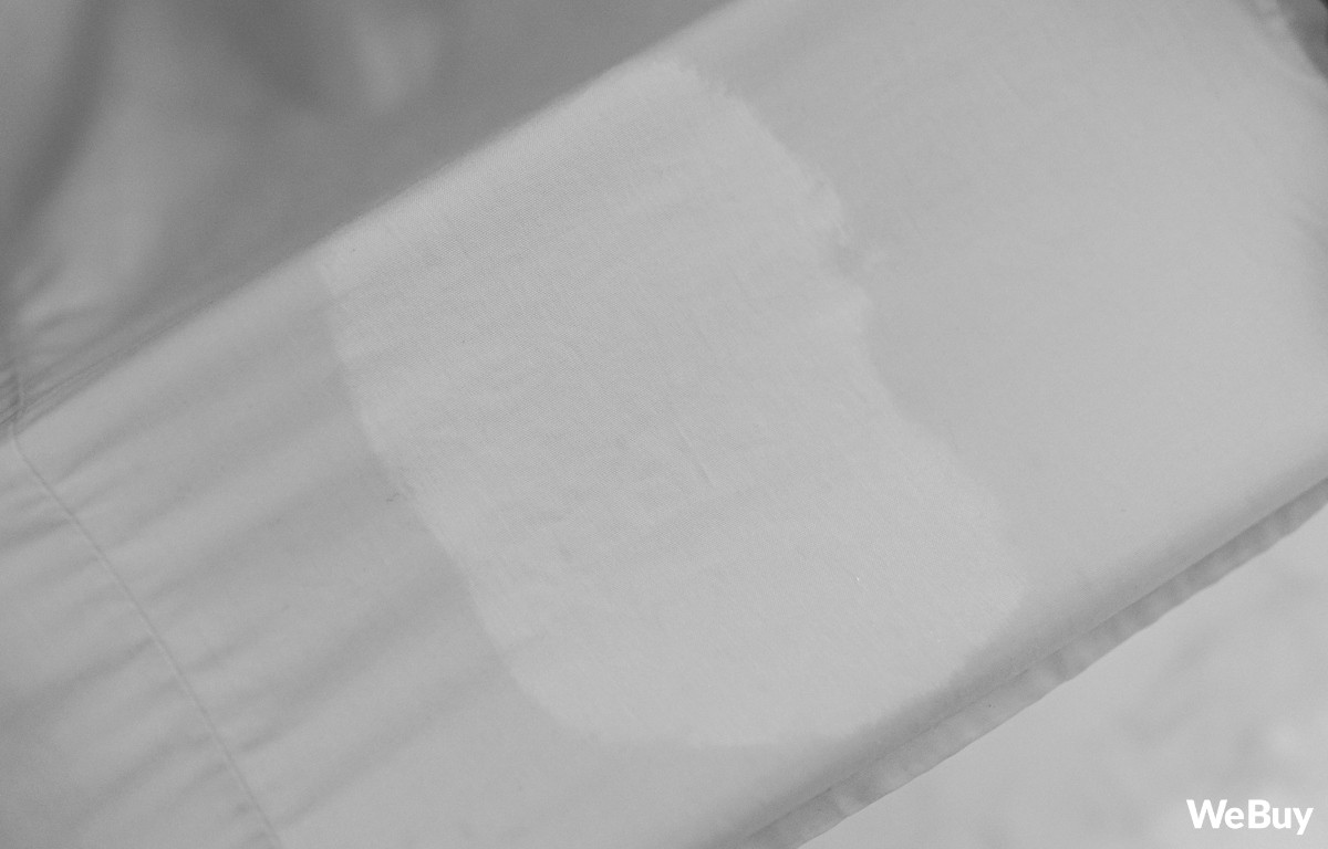 Xịt chống thấm cho đôi giày tung tăng dưới trời mưa: Đắt nhưng chỉ xắt được vài miếng - Ảnh 9. Xịt chống thấm cho đôi giày tung tăng dưới trời mưa: Đắt nhưng chỉ xắt được vài miếng - Ảnh 9.