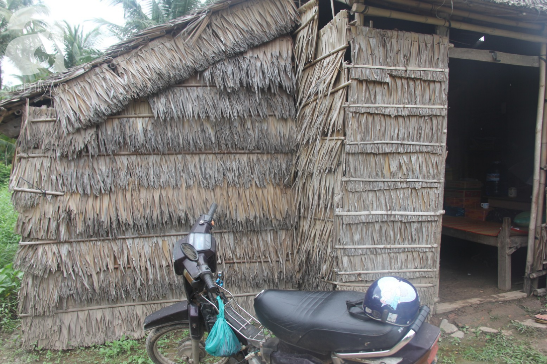 Người đàn ông trẻ chấp nhận điều tiếng, một tay chăm sóc vợ bệnh tật của người khác suốt 2 năm trời - Ảnh 11. Người đàn ông trẻ chấp nhận điều tiếng, một tay chăm sóc vợ bệnh tật của người khác suốt 2 năm trời - Ảnh 11.