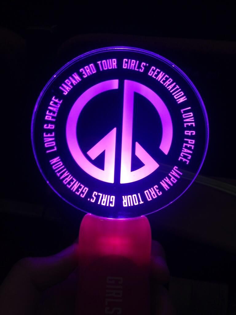 Sau bao năm để fan xài que phát sáng, SM cuối cùng cũng phát hành lightstick chính thức cho SNSD? 4 Sau bao năm để fan xài que phát sáng, SM cuối cùng cũng phát hành lightstick chính thức cho SNSD? - Ảnh 4.