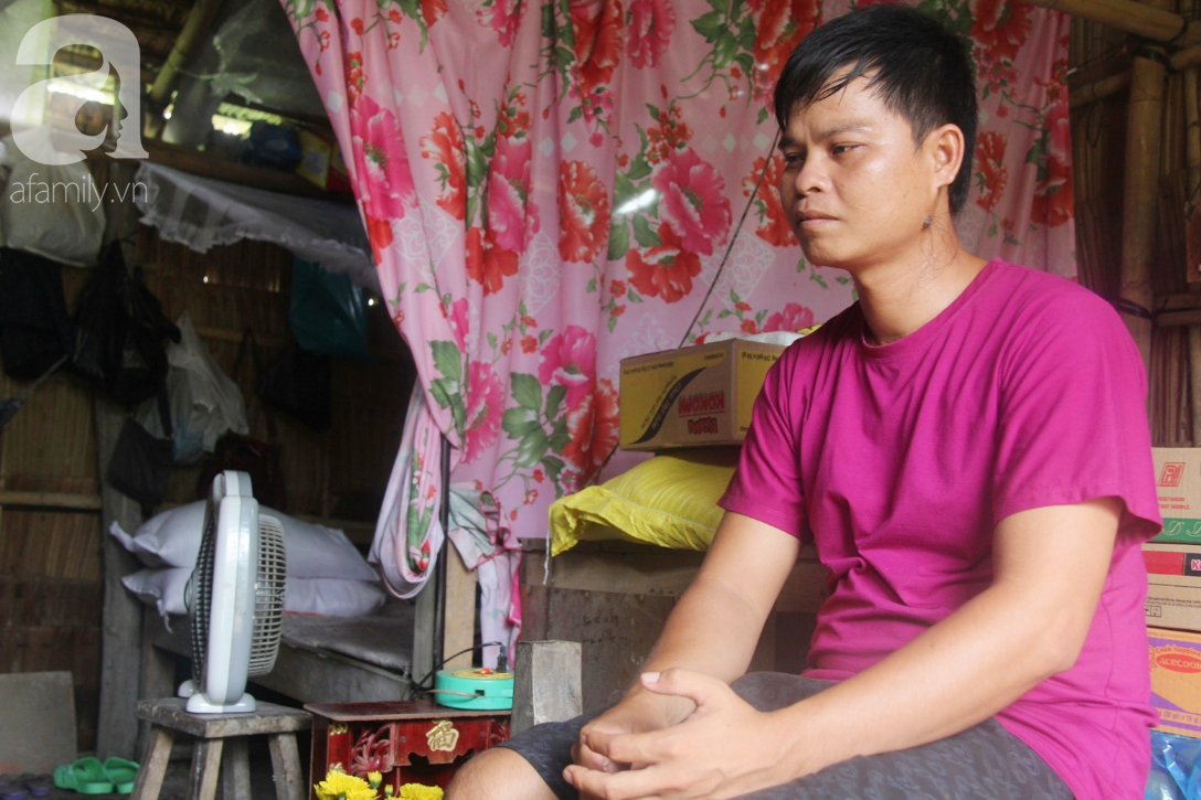 Người đàn ông trẻ chấp nhận điều tiếng, một tay chăm sóc vợ bệnh tật của người khác suốt 2 năm trời - Ảnh 10. Người đàn ông trẻ chấp nhận điều tiếng, một tay chăm sóc vợ bệnh tật của người khác suốt 2 năm trời - Ảnh 10.