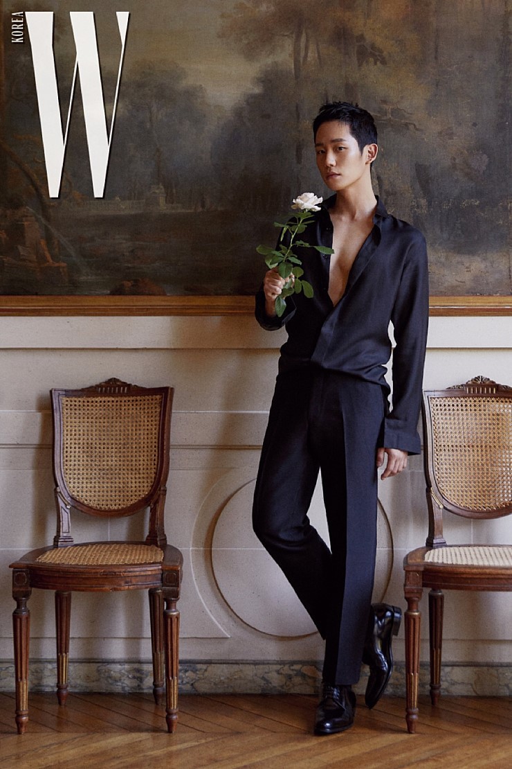 Những bộ hình gây chấn động của dàn mỹ nam Hàn: Thái tử tạo dáng phản cảm, Park Bo Gum bị nghi cổ súy ấu dâm? - Ảnh 9. Những bộ hình gây chấn động của dàn mỹ nam Hàn: Thái tử tạo dáng phản cảm, Park Bo Gum bị nghi cổ súy ấu dâm? - Ảnh 9.