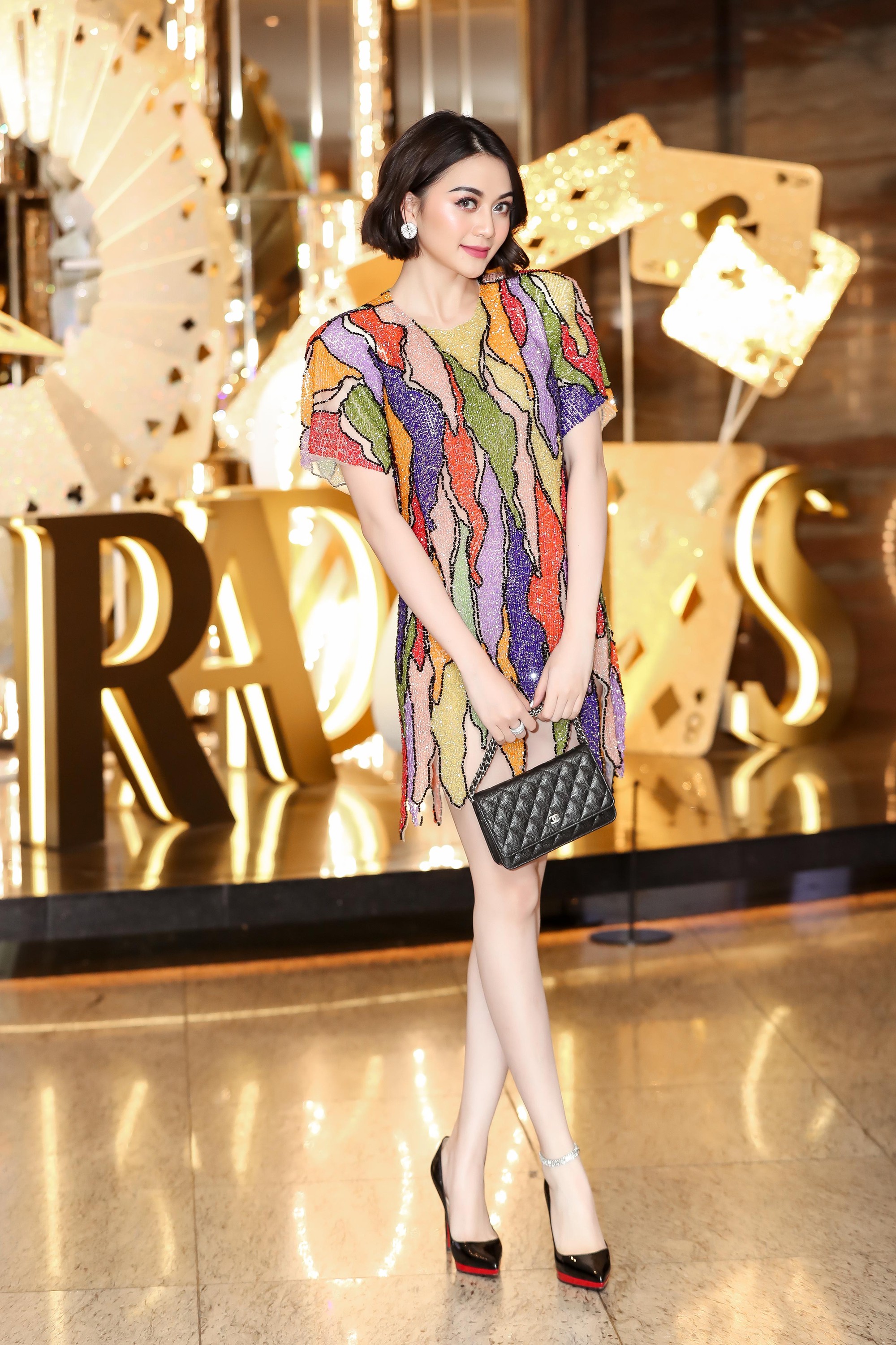 Ngọc Trinh, Võ Hoàng Yến diện váy xuyên thấu nổi bật trên thảm đỏ chung kết Miss Supranational Vietnam 2018 tại Hàn Quốc - Ảnh 9. Ngọc Trinh, Võ Hoàng Yến diện váy xuyên thấu nổi bật trên thảm đỏ chung kết Miss Supranational Vietnam 2018 tại Hàn Quốc - Ảnh 9.