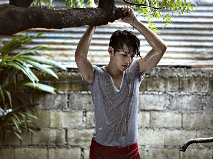 Những bộ hình gây chấn động của dàn mỹ nam Hàn: Thái tử tạo dáng phản cảm, Park Bo Gum bị nghi cổ súy ấu dâm? - Ảnh 5. Những bộ hình gây chấn động của dàn mỹ nam Hàn: Thái tử tạo dáng phản cảm, Park Bo Gum bị nghi cổ súy ấu dâm? - Ảnh 5.