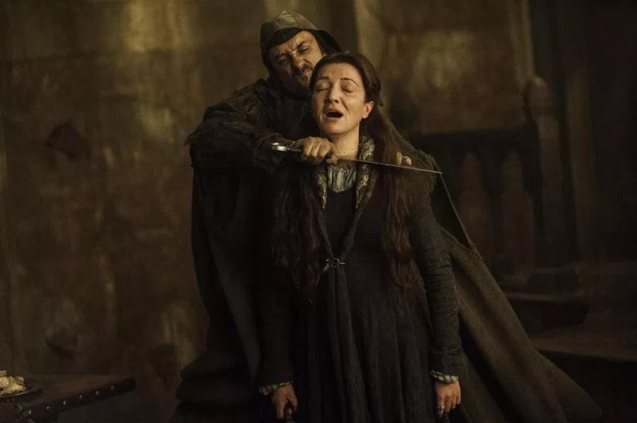 7 pha đấu đá kịch tính của “Game of Thrones mà phim cung đấu Diên Hi Công Lược cũng phải chào thua - Ảnh 3. 7 pha đấu đá kịch tính của “Game of Thrones mà phim cung đấu Diên Hi Công Lược cũng phải chào thua - Ảnh 3.