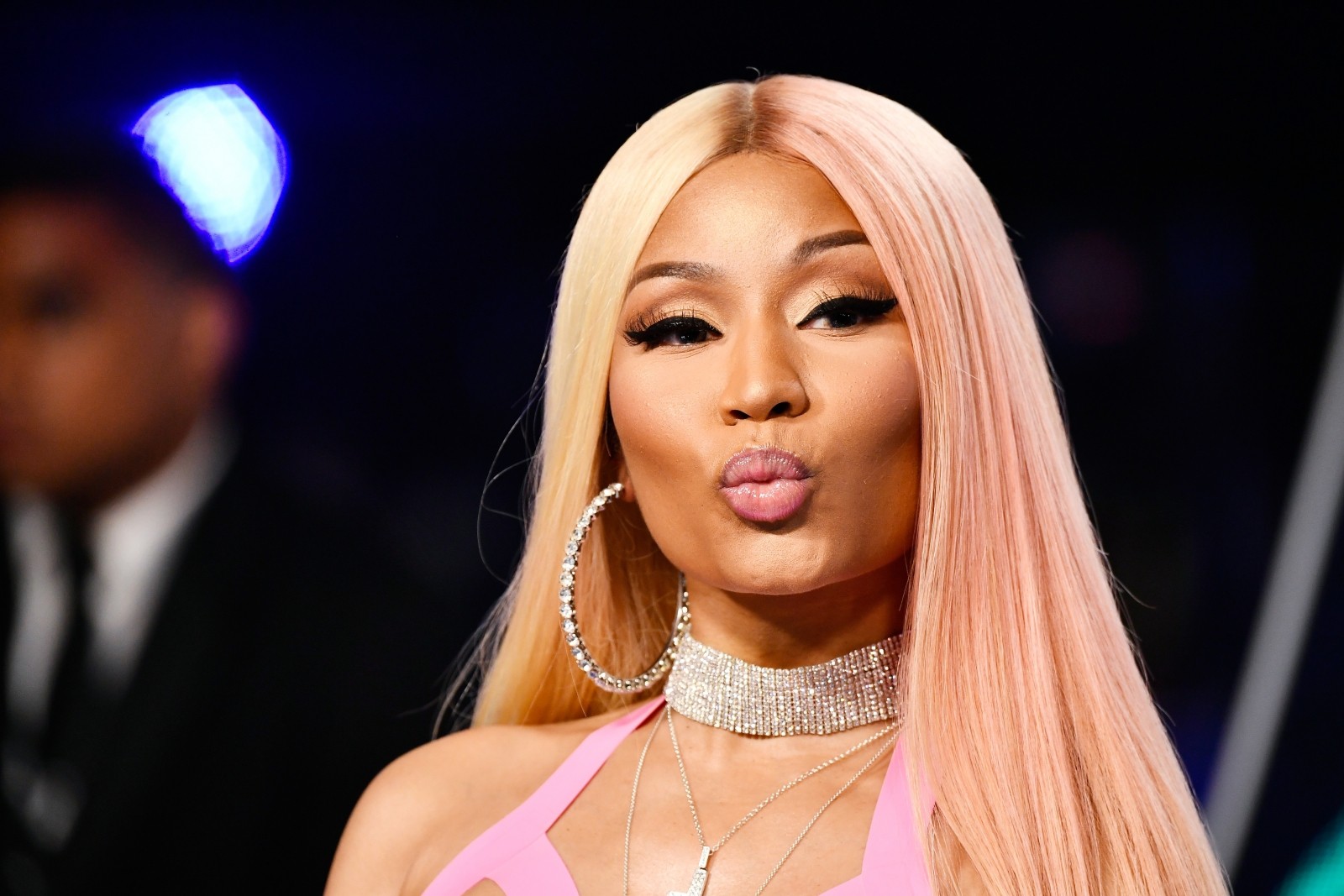 Màn kết hợp đáng mong đợi nửa cuối năm 2018 đã xác nhận: Nicki Minaj sẽ góp giọng trong ca khúc chủ đề mới nhất của BTS - Ảnh 1. Màn kết hợp đáng mong đợi nửa cuối năm 2018 đã xác nhận: Nicki Minaj sẽ góp giọng trong ca khúc chủ đề mới nhất của BTS - Ảnh 1.