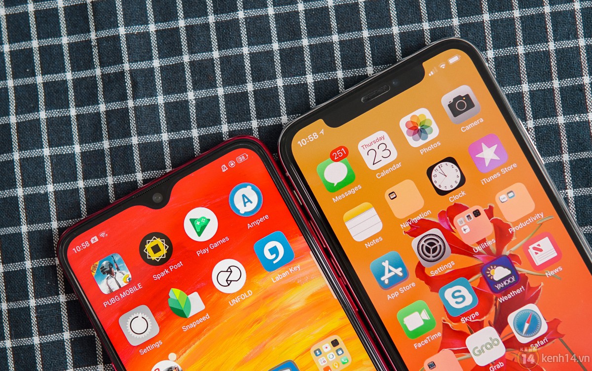 So sánh giọt nước OPPO F9 với tai thỏ iPhone X: Nhỏ hơn thôi là đẹp rồi - Ảnh 1. So sánh giọt nước OPPO F9 với tai thỏ iPhone X: Nhỏ hơn thôi là đẹp rồi - Ảnh 1.