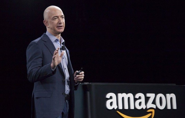 Ông chủ Amazon khuyên người trẻ: Các bạn có năng khiếu rất dễ dàng, nhưng lựa chọn luôn rất khó khăn. Ỷ vào năng khiếu có thể giết chết các lựa chọn. - Ảnh 1.