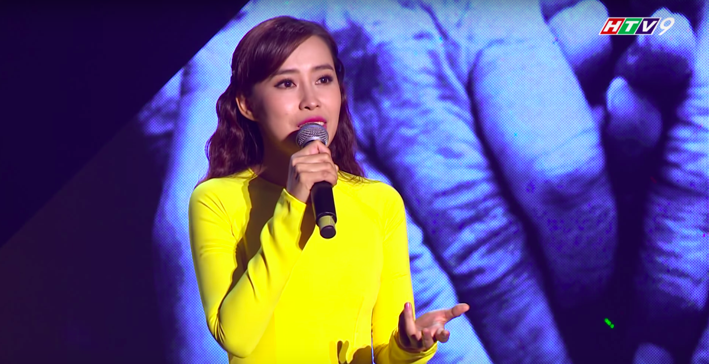 Bao lâu rồi bạn chưa về với mẹ?: Bài nói chuyện trên truyền hình khiến hàng triệu người phải rơi nước mắt - Ảnh 2. Bao lâu rồi bạn chưa về với mẹ?: Bài nói chuyện trên truyền hình khiến hàng triệu người phải rơi nước mắt - Ảnh 2.
