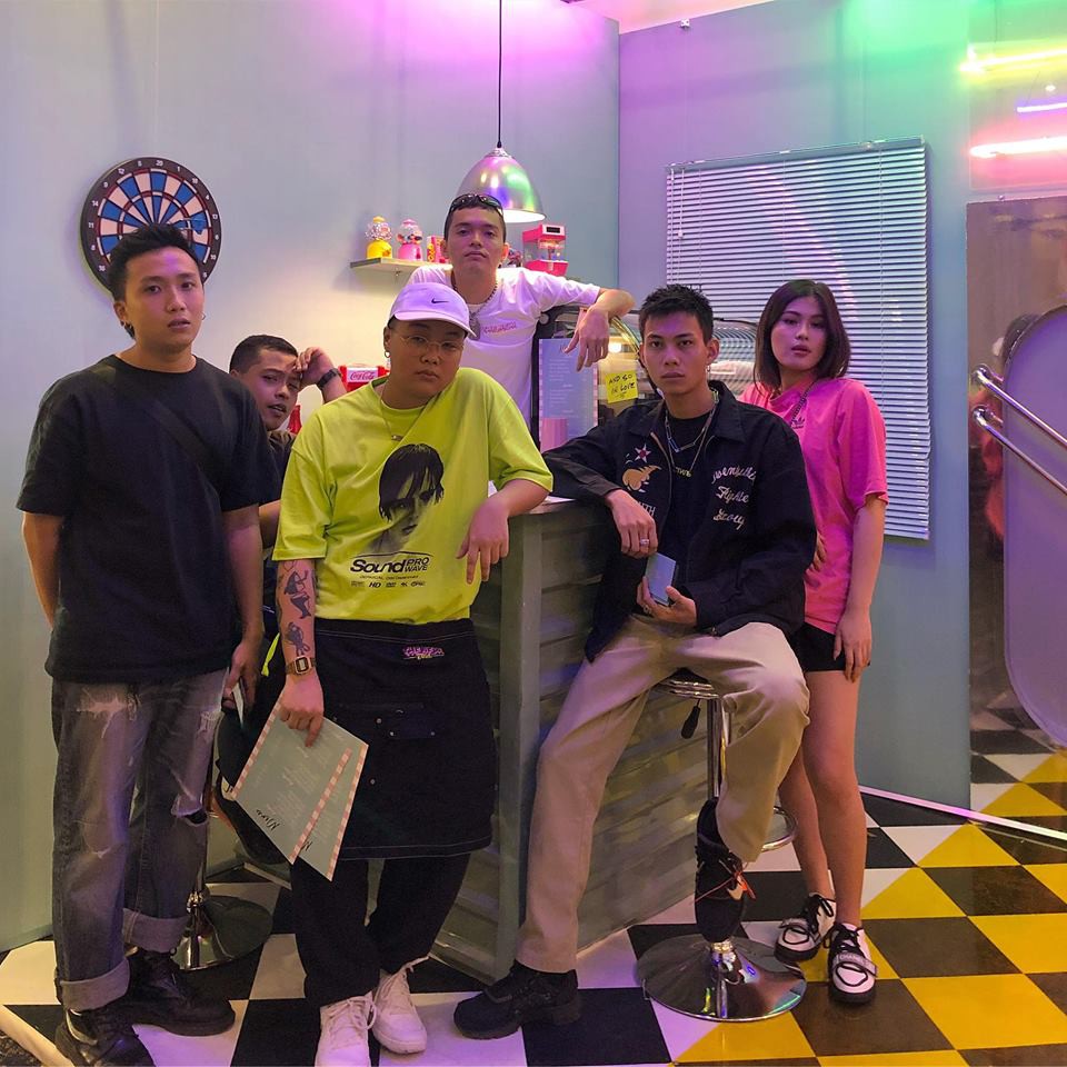 Lâu ngày trở lại, The New District tiếp tục gây sốt nhờ vào photobooth đẹp như phim điện ảnh - Ảnh 10. Lâu ngày trở lại, The New District tiếp tục gây sốt nhờ vào photobooth đẹp như phim điện ảnh - Ảnh 10.