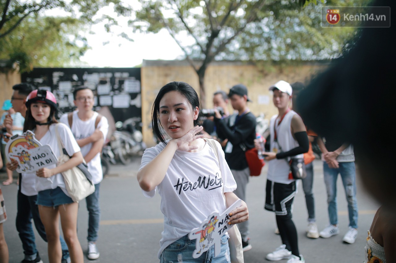 Đại chiến Here We Go và các KOL tại Hội An: Quang Đại đi bán nem, Salim chạy 5km trong phố cổ để chụp ảnh - Ảnh 13.