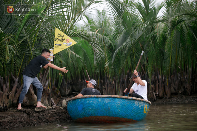 Đại chiến Here We Go và các KOLS tại Hội An: Quang Đại đi bán nem, Salim chạy 5km trong phố cổ để chụp ảnh - Ảnh 9.