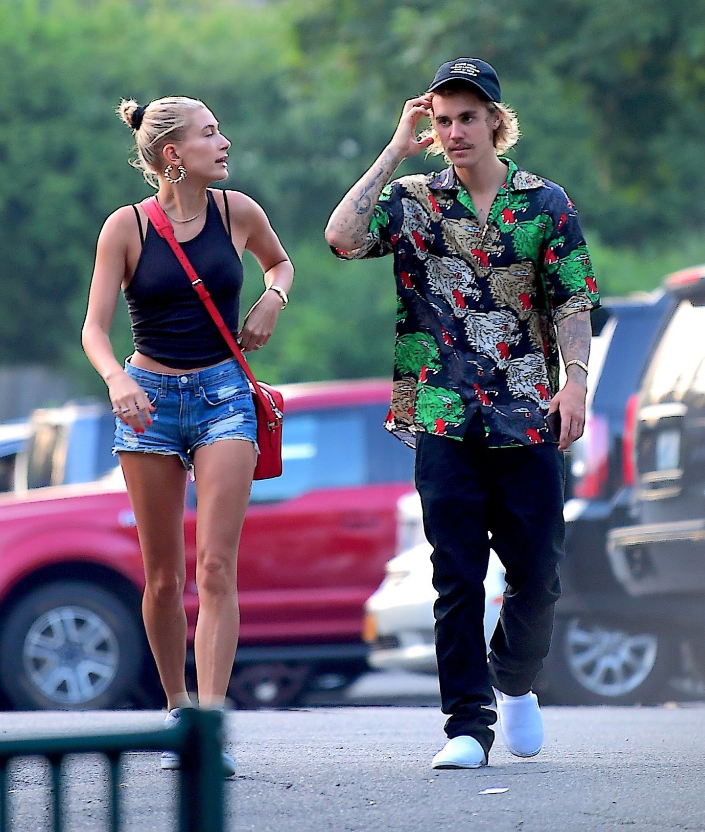 Vẫn biết Sơn Tùng bảnh bao ngời ngời, nhưng không ngờ còn “ăn đứt” cả Justin Bieber lẫn Rap Monster (BTS) thế này - Ảnh 3. Vẫn biết Sơn Tùng bảnh bao ngời ngời, nhưng không ngờ còn “ăn đứt” cả Justin Bieber lẫn Rap Monster (BTS) thế này - Ảnh 3.