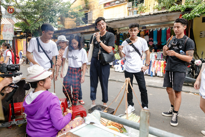 Đại chiến Here We Go và các KOLS tại Hội An: Quang Đại đi bán nem, Salim chạy 5km trong phố cổ để chụp ảnh - Ảnh 23.