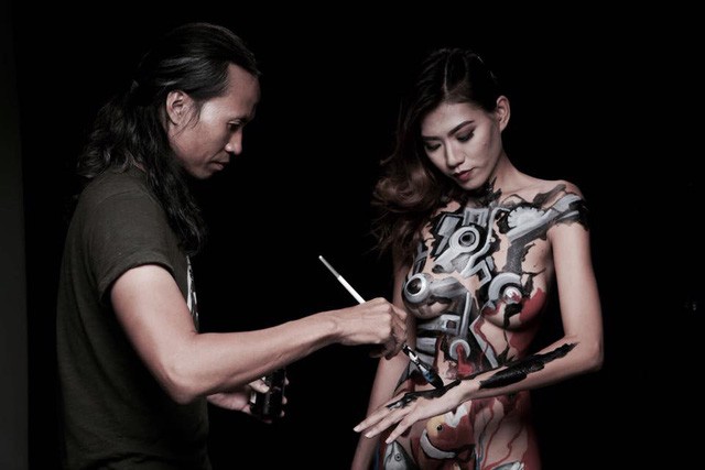 Họa sỹ Ng&ocirc; Lực được minh oan nghi &aacute;n hiếp d&acirc;m mẫu nude: Camera của kh&aacute;ch sạn c&ograve;n ghi lại cảnh... ra về vui vẻ - Ảnh 2.