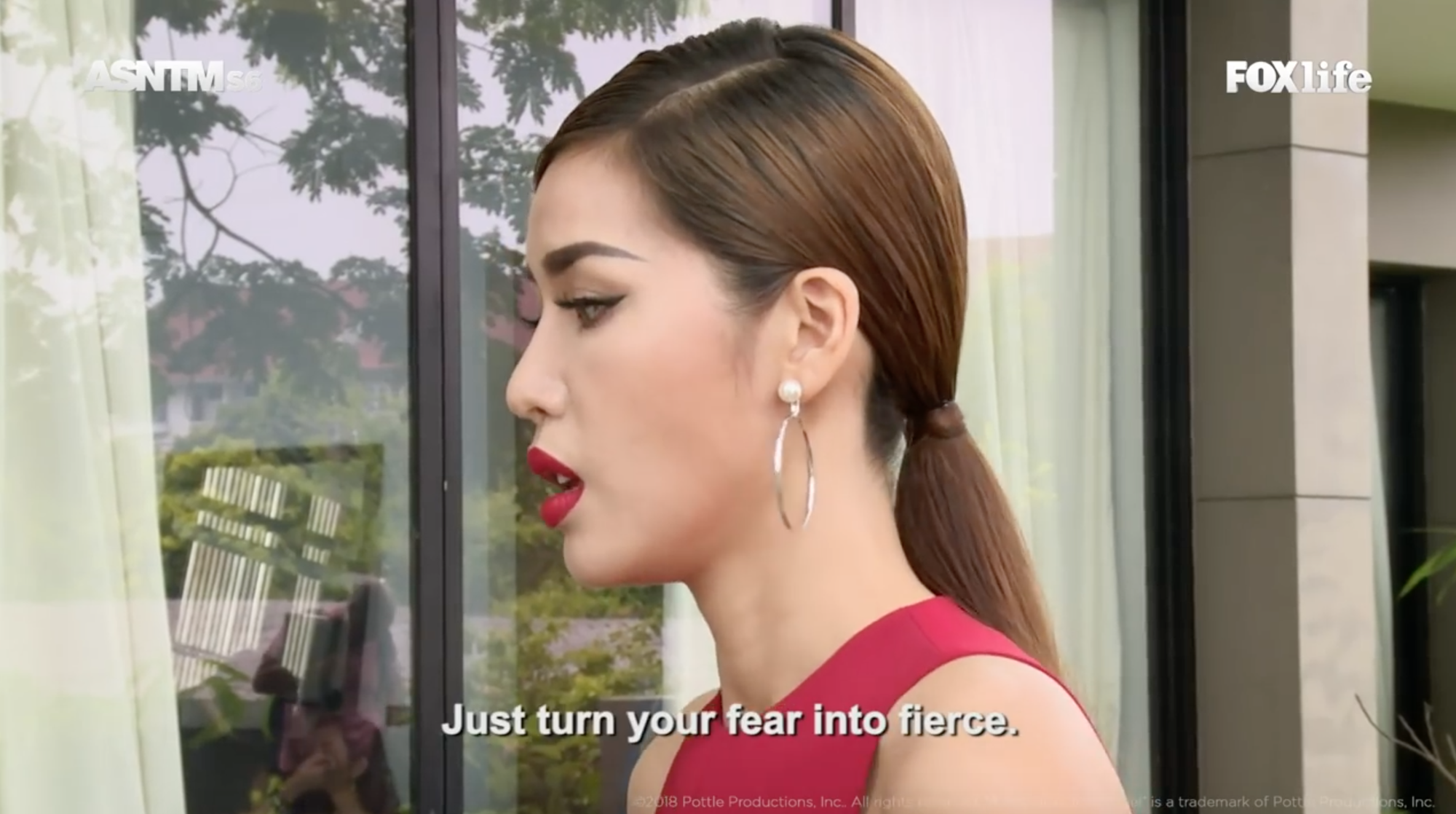 Trình tiếng Anh ngày càng tốt nhưng Minh Tú vẫn bị... lồng phụ đề trên Asias Next Top Model - Ảnh 5. Trình tiếng Anh ngày càng tốt nhưng Minh Tú vẫn bị... lồng phụ đề trên Asias Next Top Model - Ảnh 5.
