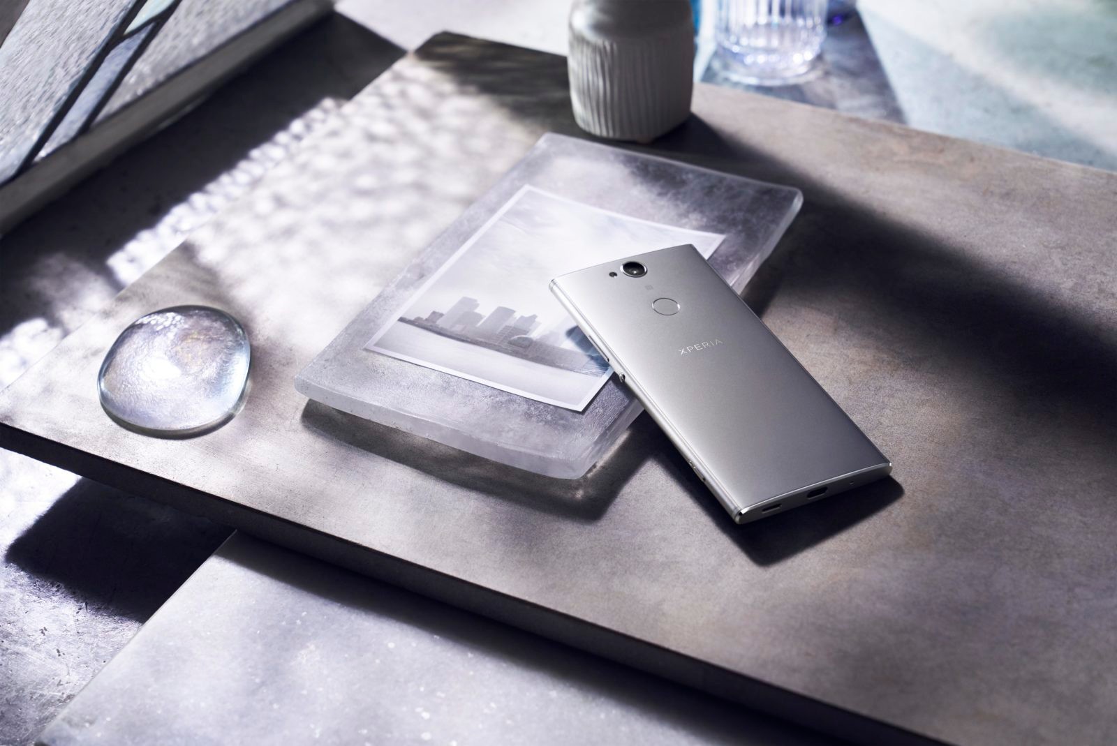 Top smartphone tầm trung giá đẹp cho sinh viên mùa tựu trường - Ảnh 6. Top smartphone tầm trung giá đẹp cho sinh viên mùa tựu trường - Ảnh 6.