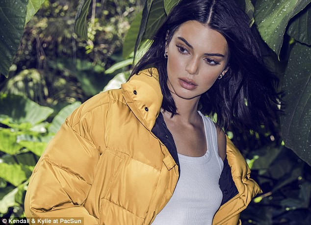 Chị em Kendall - Kylie Jenner đọ nhan sắc bất phân thắng bại: Kẻ 9 người 10, thật khó để chọn ai đẹp hơn! - Ảnh 8.