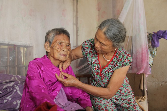 Bí quyết sống khỏe của 3 chị em gái đều trên 100 tuổi ở Nghệ An - Ảnh 2.