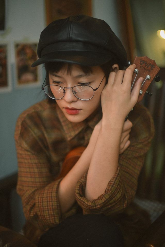 Kh&ocirc;ng cần b&aacute;nh b&egrave;o lả lướt, c&ocirc; bạn vẫn khiến nhiều người ngẩn ngơ v&igrave; vẻ ngo&agrave;i củ nghệ của m&igrave;nh - Ảnh 10.