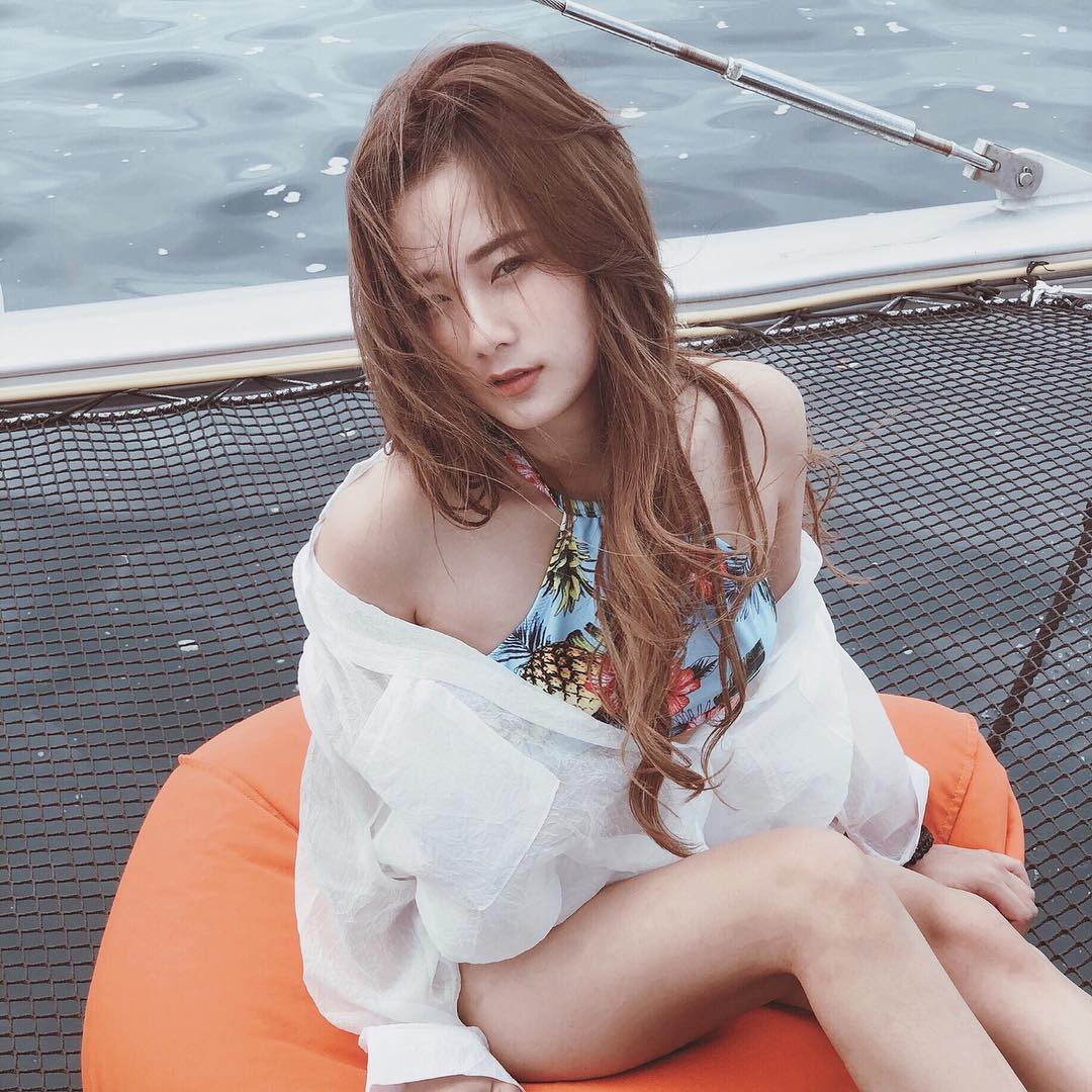 Hot girl Thái Lan sinh năm 1997 có gương mặt xinh xắn giống hệt Krystal (Fx) - Ảnh 8. Hot girl Thái Lan sinh năm 1997 có gương mặt xinh xắn giống hệt Krystal (Fx) - Ảnh 8.