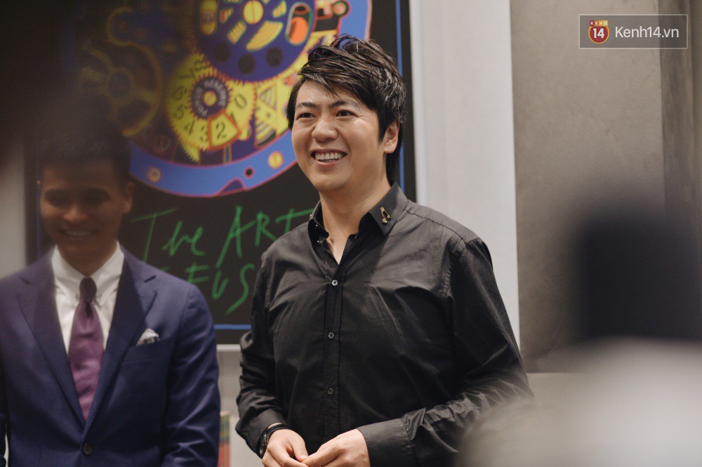 Lang Lang - nghệ sĩ piano lọt top 100 người có sức ảnh hưởng lớn nhất thế giới rạng rỡ có mặt tại Việt Nam - Ảnh 2. Lang Lang - nghệ sĩ piano lọt top 100 người có sức ảnh hưởng lớn nhất thế giới rạng rỡ có mặt tại Việt Nam - Ảnh 2.